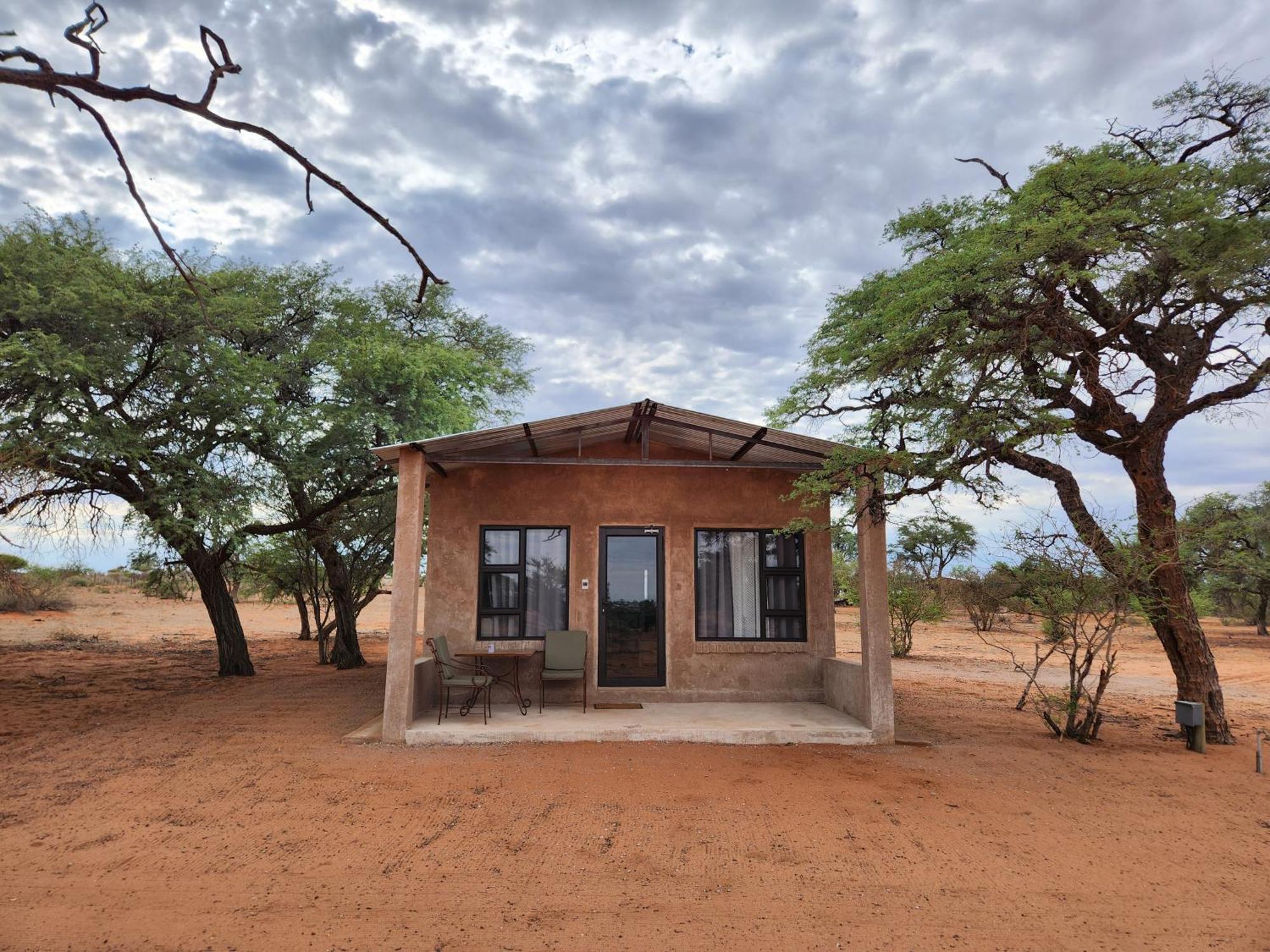 Вілла Jansen Kalahari Guest Farm Hoachanas Екстер'єр фото